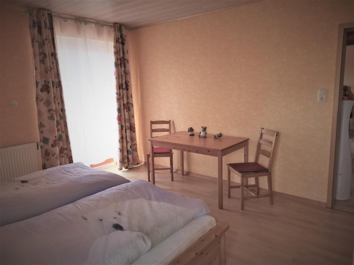 Biene's Bärenstube Hotell Elze Exteriör bild